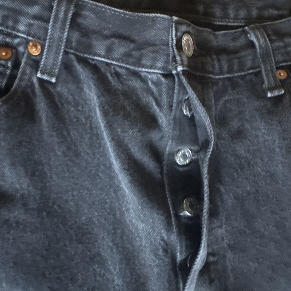 Levi Strauss 501 Jeans Men's 36x34 Faded Black Straight Leg Denim VTG-Like - Picture 5 of 16